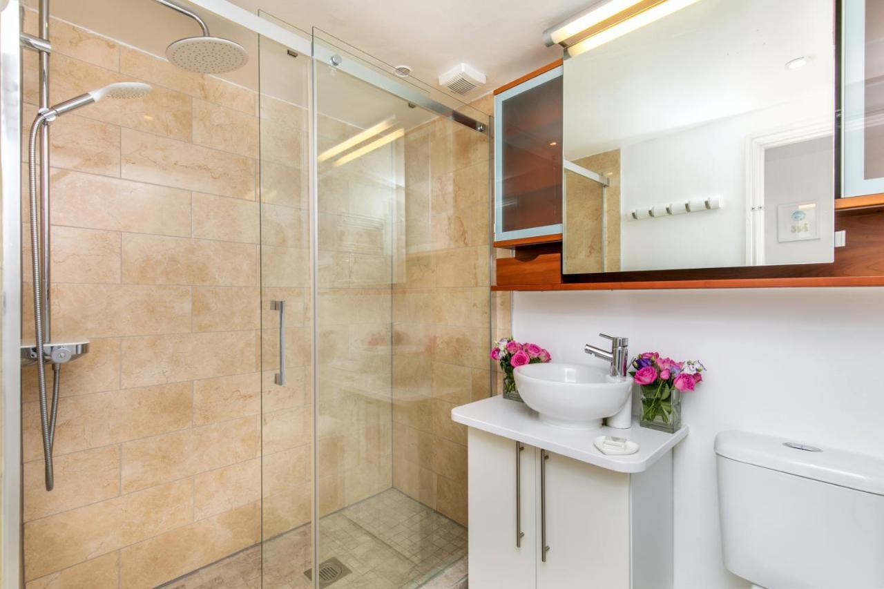 Appartamento The Sky Penthouse Winchester Esterno foto