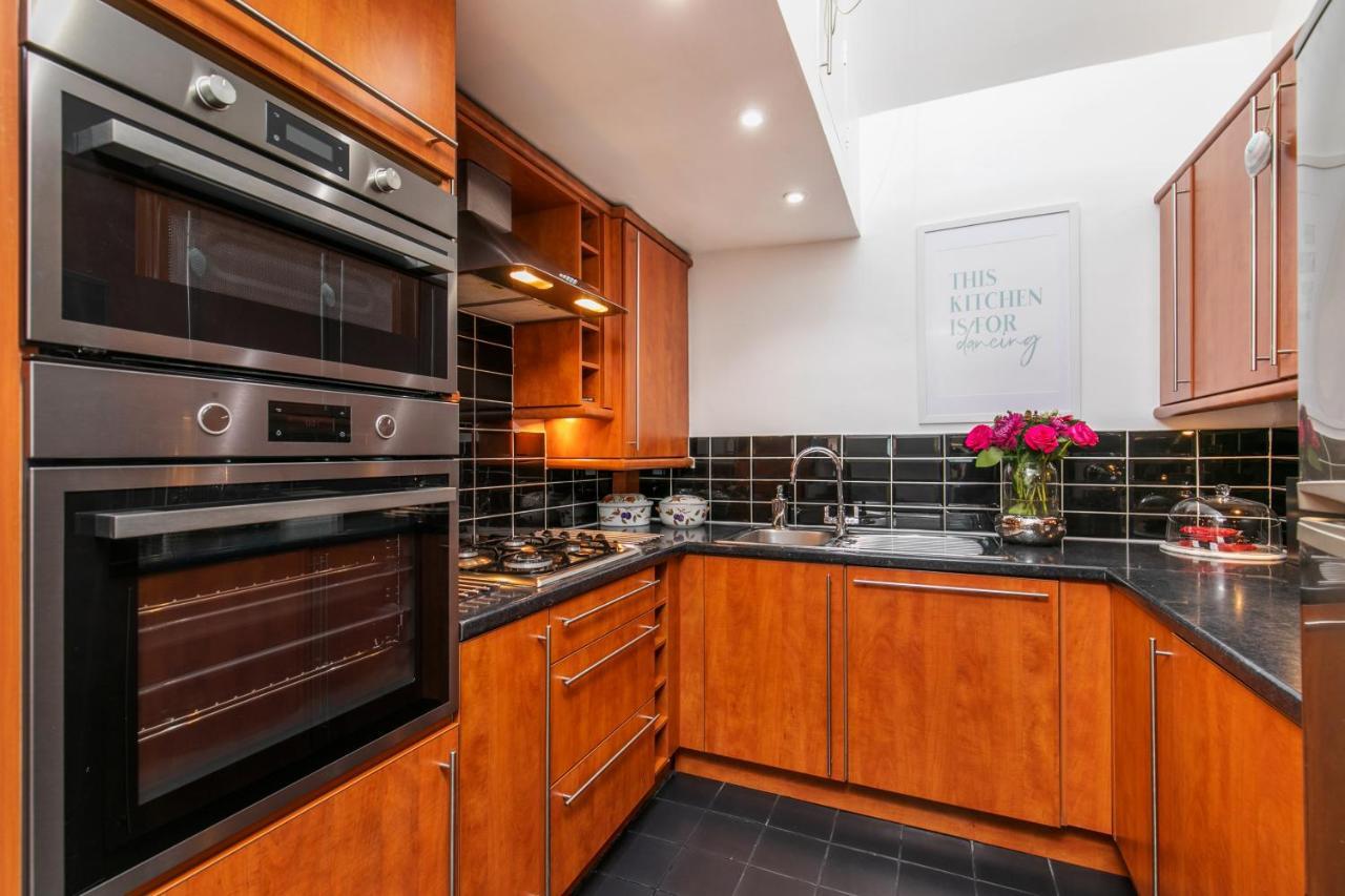 Appartamento The Sky Penthouse Winchester Esterno foto
