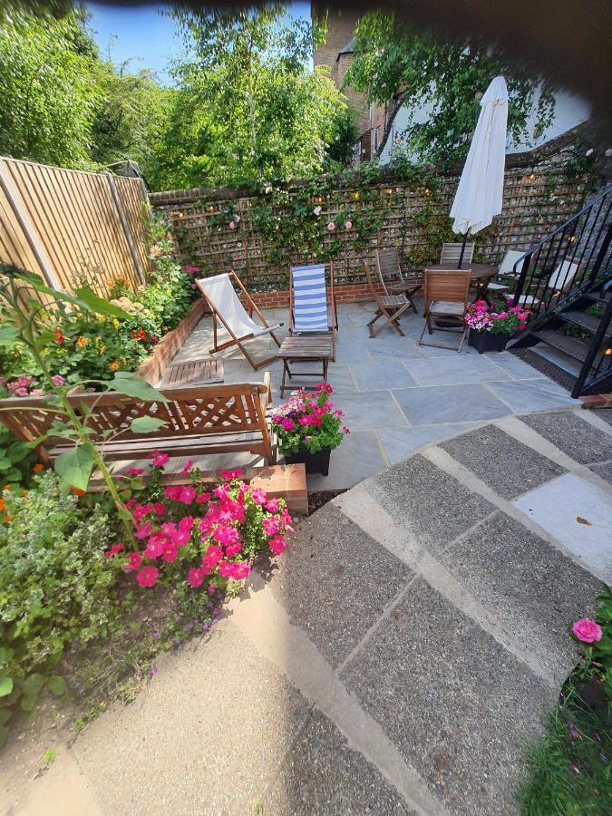 Appartamento The Sky Penthouse Winchester Esterno foto